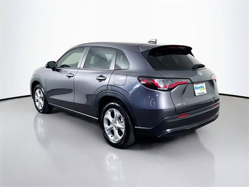 Certified 2025 Honda HR-V LX image 7