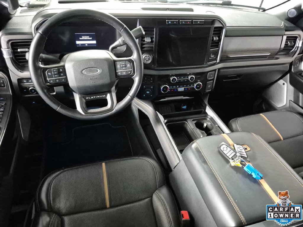 Used 2023 Ford F250 Platinum AWD/4WD image 10