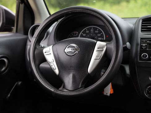 Used 2016 Nissan Versa S Plus FWD image 23