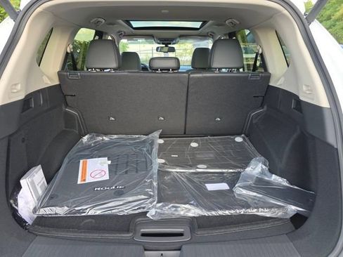 New 2026 Nissan Rogue Platinum w/ Platinum Premium Package image 24