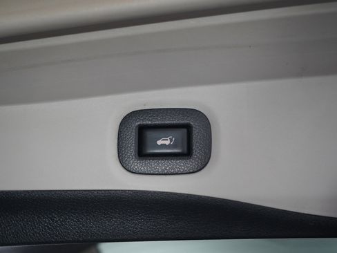 Used 2016 Nissan Rogue SL w/ SL Premium Package AWD/4WD image 11