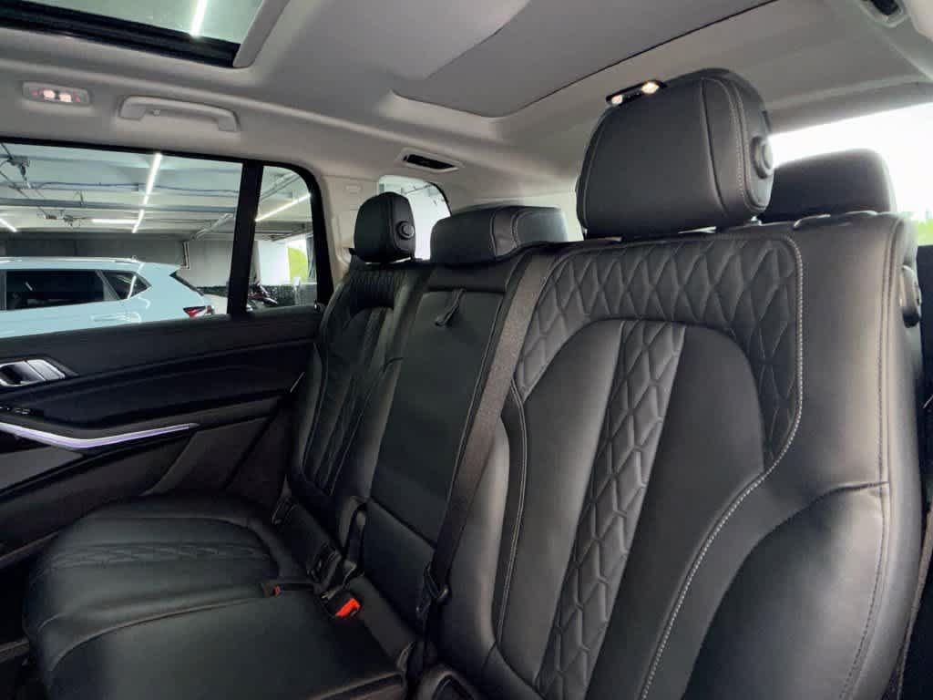 Used 2026 BMW X7 xDrive40i AWD/4WD image 22