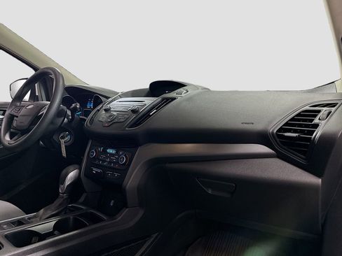 Used 2018 Ford Escape SE image 30