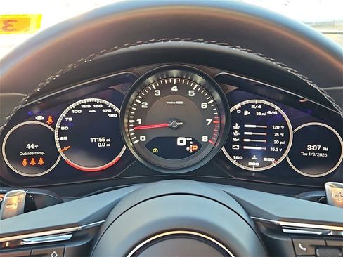 Certified 2023 Porsche Panamera 4 Platinum Edition image 27