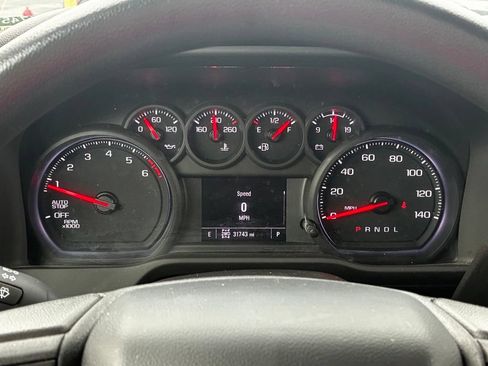 Used 2024 Chevrolet Silverado 1500 Custom Trail Boss w/ LPO, Dark Essentials Package AWD/4WD image 10