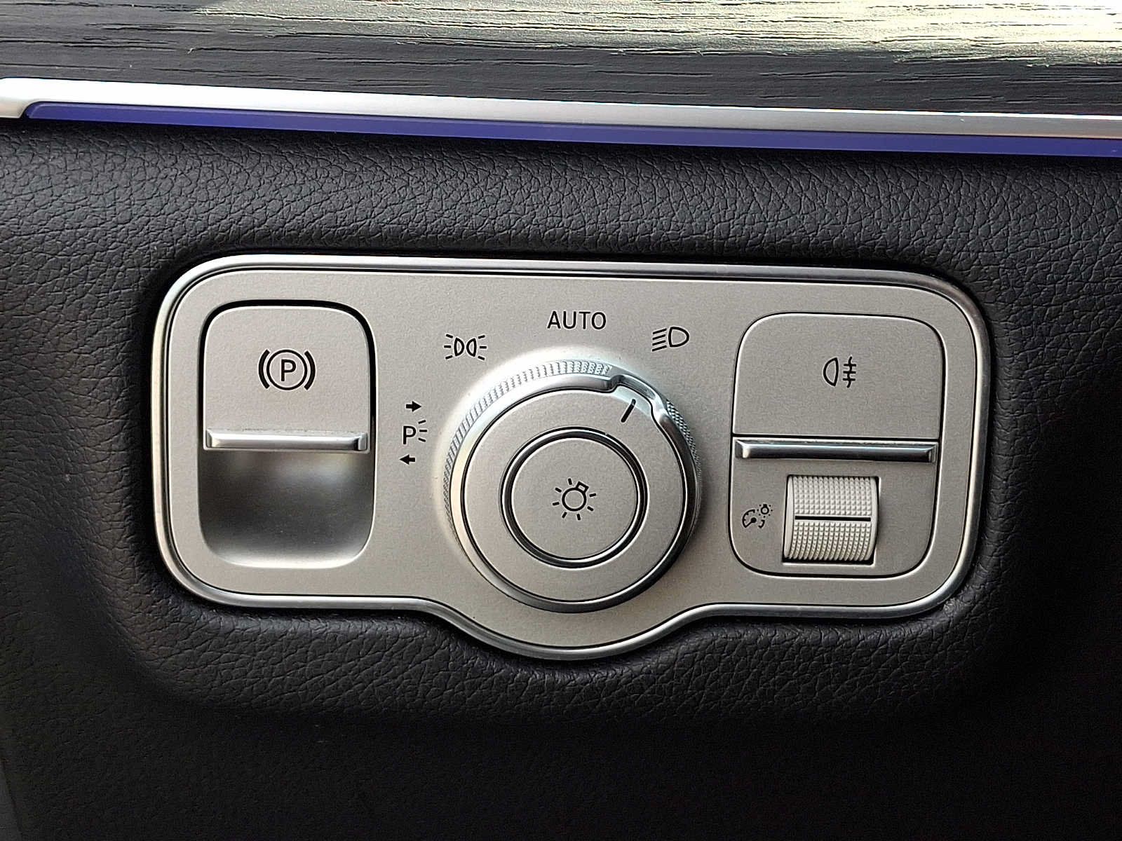 Used 2023 Mercedes-Benz GLE 350 4MATIC image 28