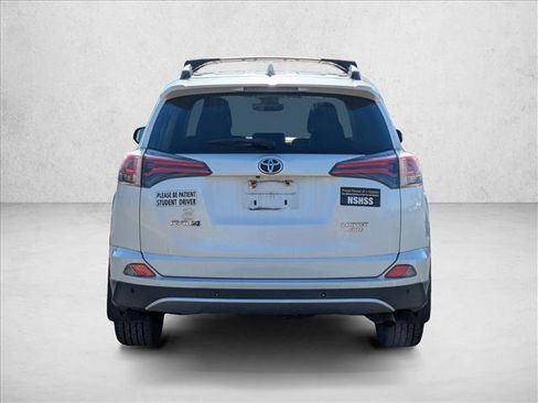 Used 2016 Toyota RAV4 Limited image 6