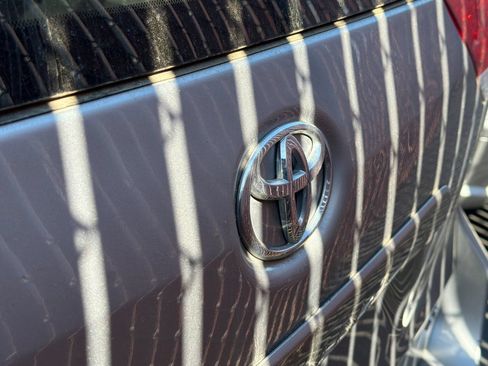 Used 2013 Toyota Sienna LE FWD image 7