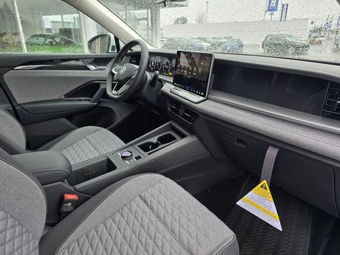 New 2026 Volkswagen Tiguan S AWD/4WD image 41