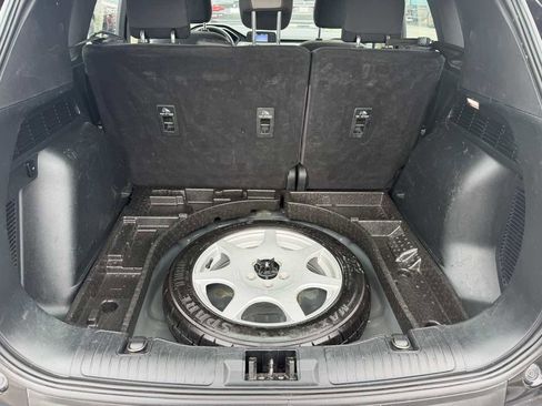 Used 2020 Ford Escape S image 21