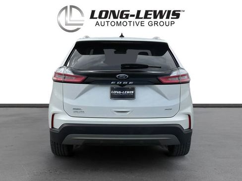 Used 2023 Ford Edge SEL w/ Convenience Package image 4