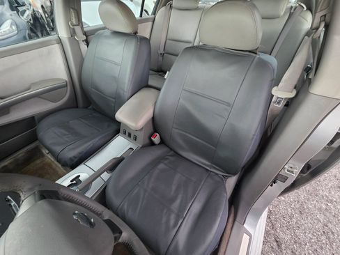Used 2005 Nissan Maxima 3.5 SE w/ (S03) Driver Preferred Pkg FWD image 12
