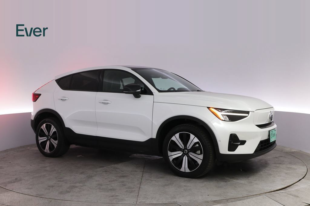 Used 2023 Volvo C40 P8 Recharge Plus AWD/4WD image 14