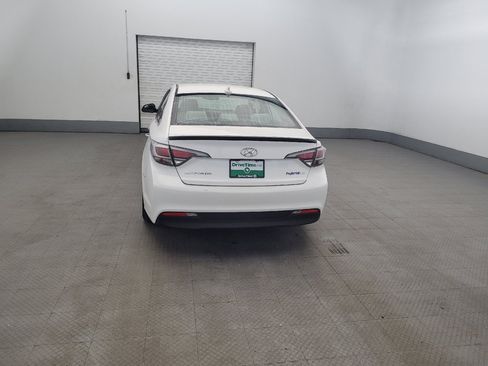 Used 2016 Hyundai Sonata SE FWD image 6