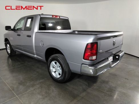 Used 2024 RAM 1500 Classic SLT AWD/4WD image 8