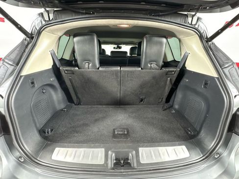 Used 2019 INFINITI QX60 Luxe w/ Essential Package image 50