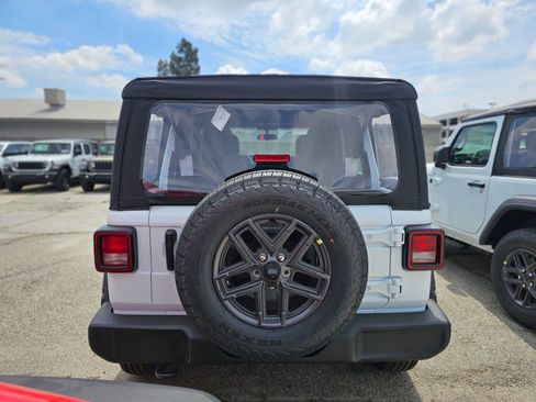 New 2026 Jeep Wrangler Unlimited Sport AWD/4WD image 20