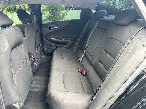 Certified 2023 Chevrolet Malibu LT w/ Midnight Edition FWD image 17