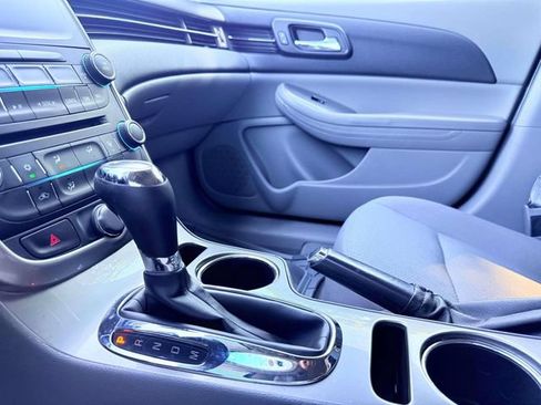 Used 2014 Chevrolet Malibu LS w/ Protection Package FWD image 25