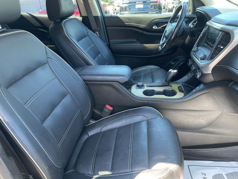Certified 2019 GMC Acadia Denali FWD image 13