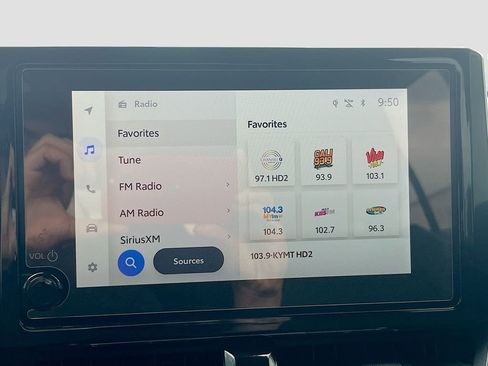 Used 2024 Toyota Corolla Cross XLE w/ Convenience Package AWD/4WD image 14