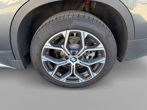 Used 2022 BMW X1 xDrive28i w/ Premium Package image 36