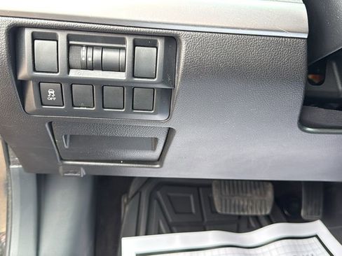 Used 2016 Subaru Outback 2.5i Premium image 30