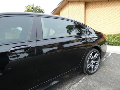 Used 2016 BMW 750i xDrive image 14