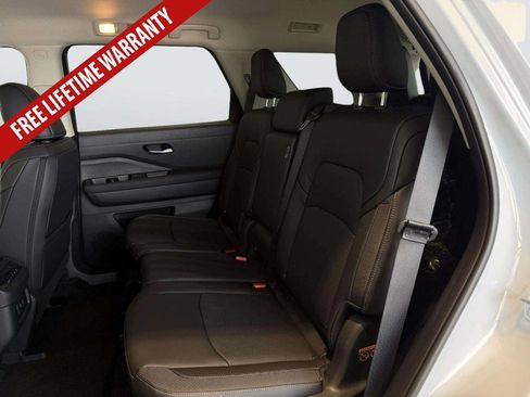 New 2026 Nissan Pathfinder SL w/ Cargo Package FWD image 29