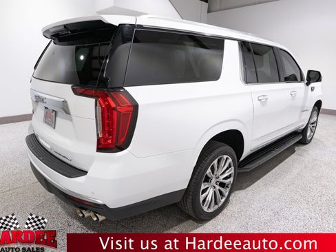 Used 2021 GMC Yukon XL Denali AWD/4WD image 5