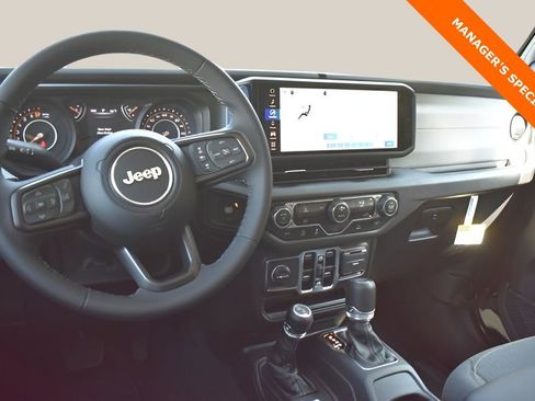 New 2025 Jeep Gladiator Sport image 10