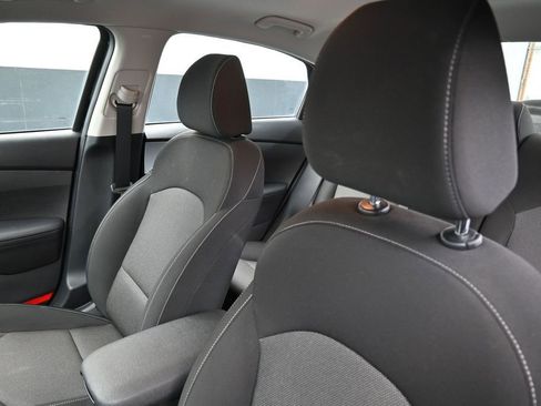Used 2023 Kia Forte LXS w/ LXS Technology Package FWD image 14