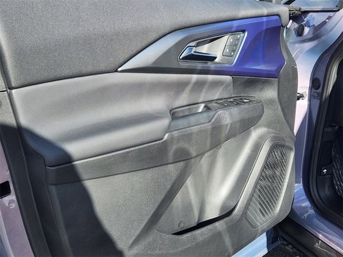 New 2026 Chevrolet Equinox EV LT image 11