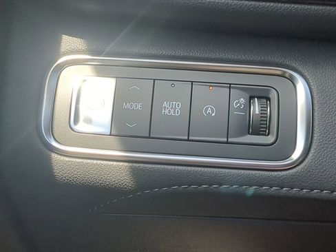 New 2025 Buick Enclave Sport Touring w/ Power Package image 33