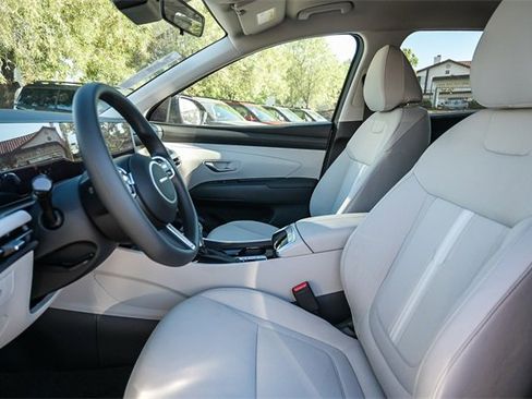 New 2026 Hyundai Tucson SEL image 19
