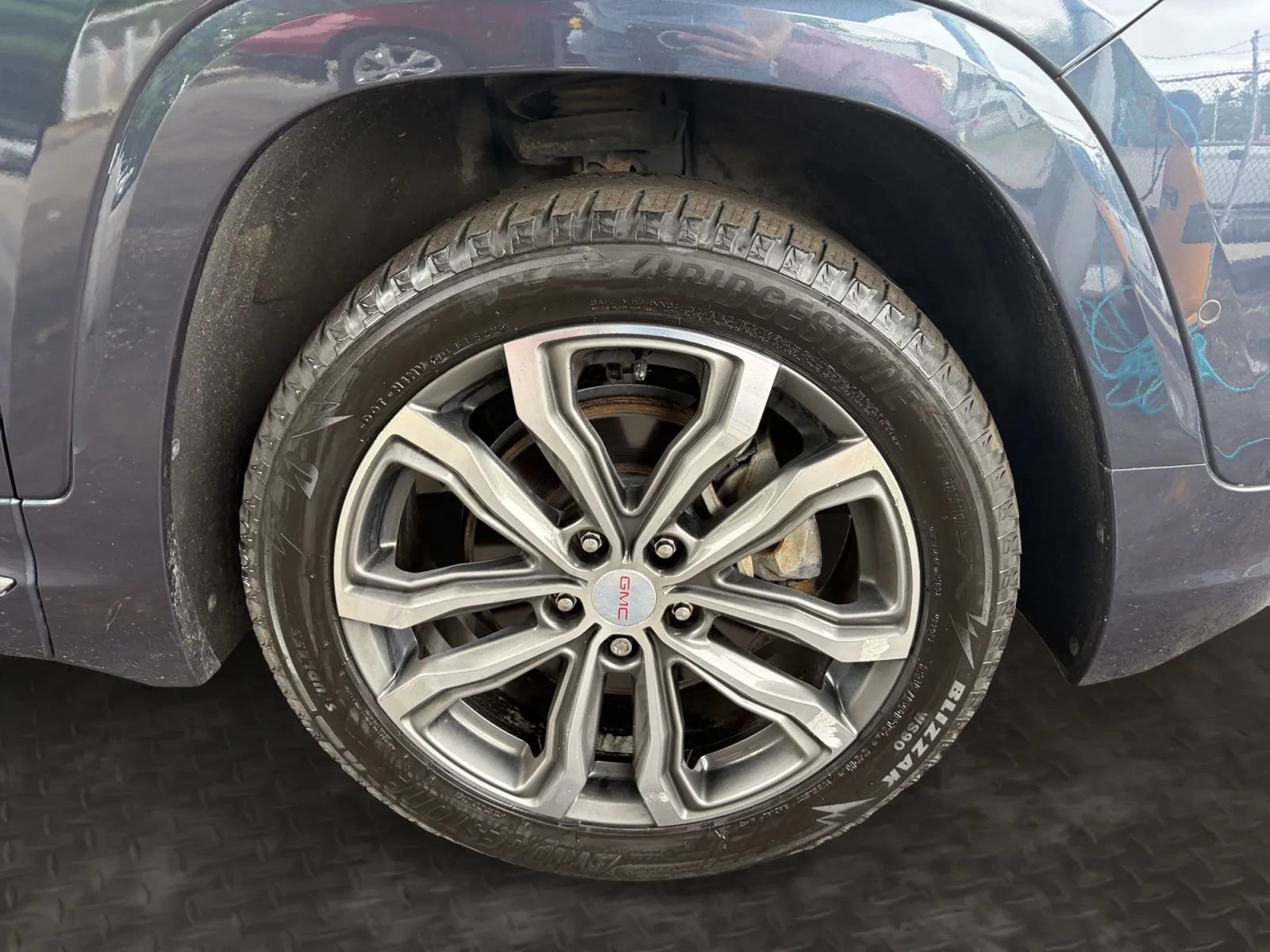 Used 2019 GMC Terrain Denali w/ GMC Pro Grade Package AWD/4WD image 38