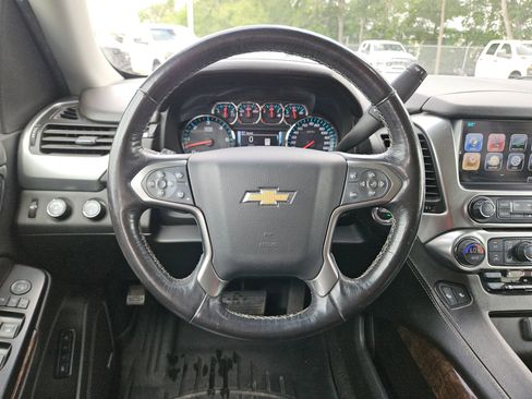 Used 2018 Chevrolet Suburban LT AWD/4WD image 20
