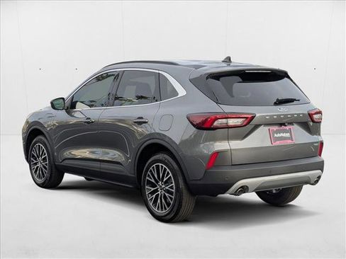 New 2025 Ford Escape SE image 8