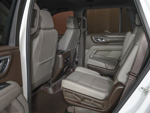 Used 2022 Chevrolet Tahoe LT image 14