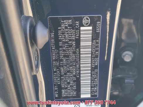 Certified 2018 Toyota Camry SE image 15