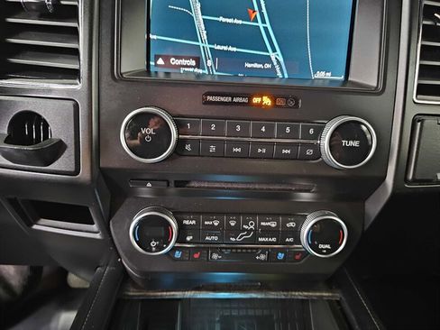 Used 2018 Ford Expedition Max Limited image 20