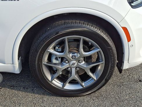Certified 2026 Dodge Durango GT w/ Mopar All Weather Package AWD/4WD image 19