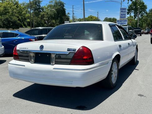 Used 2011 Mercury Grand Marquis LS RWD image 10