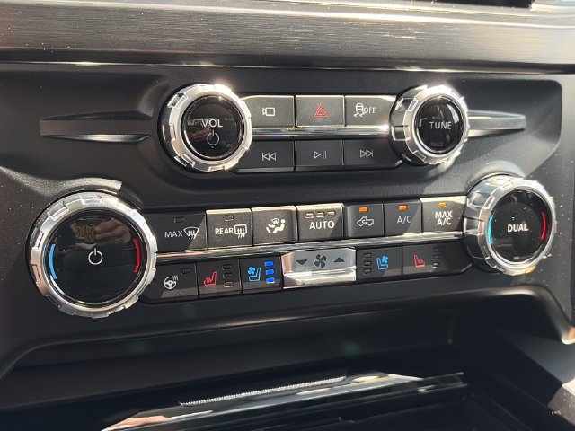 New 2026 Ford F350 Lariat w/ Chrome Package AWD/4WD image 23