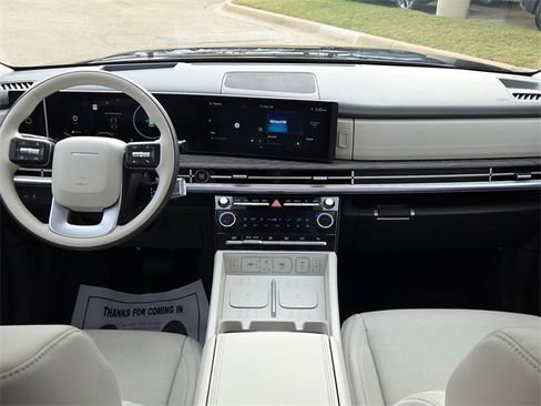 Used 2024 Hyundai Santa Fe Calligraphy image 11