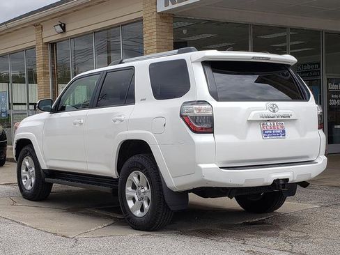 Used 2019 Toyota 4Runner SR5 Premium AWD/4WD image 3
