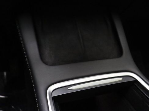 Used 2023 Tesla Model Y Long Range image 46