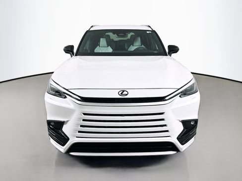 New 2026 Lexus TX 500h AWD w/ Technology Package image 2