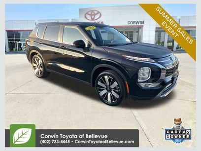 Used 2025 Mitsubishi Outlander SE