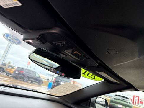 Used 2017 Chevrolet Camaro LT image 22